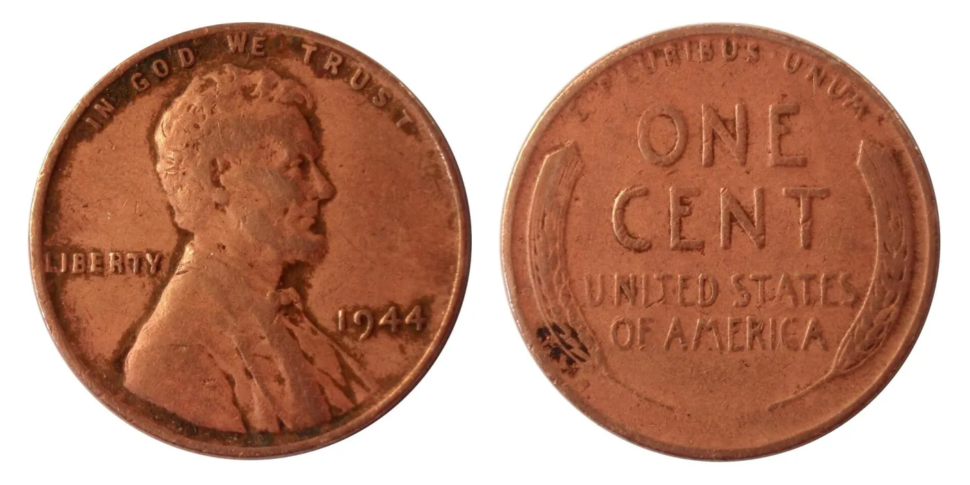 Obverse and reverse of a circulated 1944 Lincoln wheat cent struck in shell-case bronze