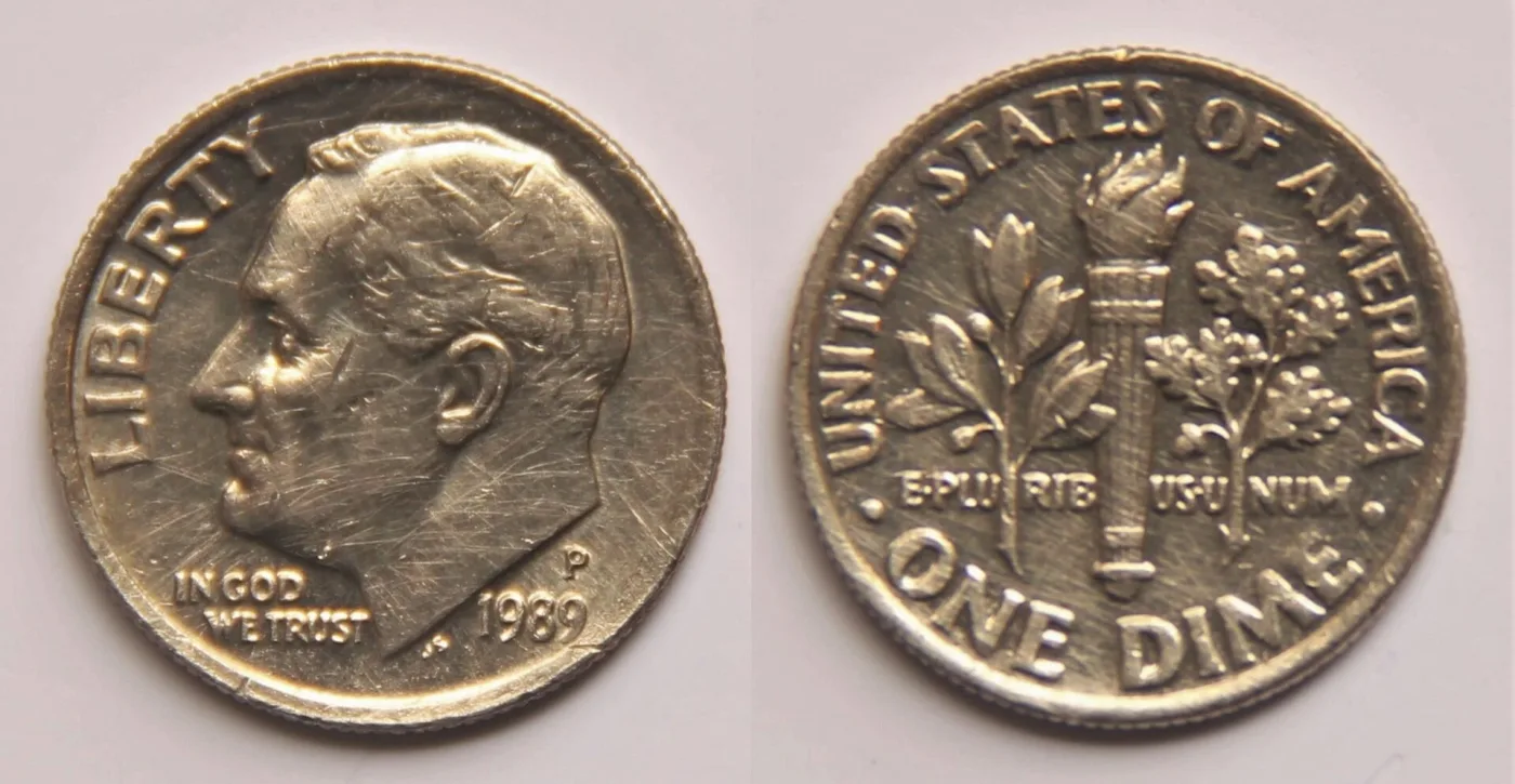 Obverse and reverse of a circulated 1989-P copper-nickel clad Roosevelt dime